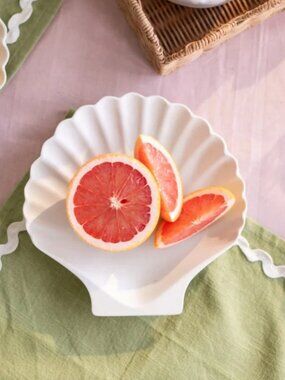 Jilly Box Summer 2026 Meri Meri White Bamboo Shell Plate Set of 6